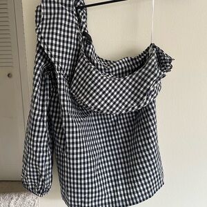 GINGHAM ONE-SHOULDER TOP